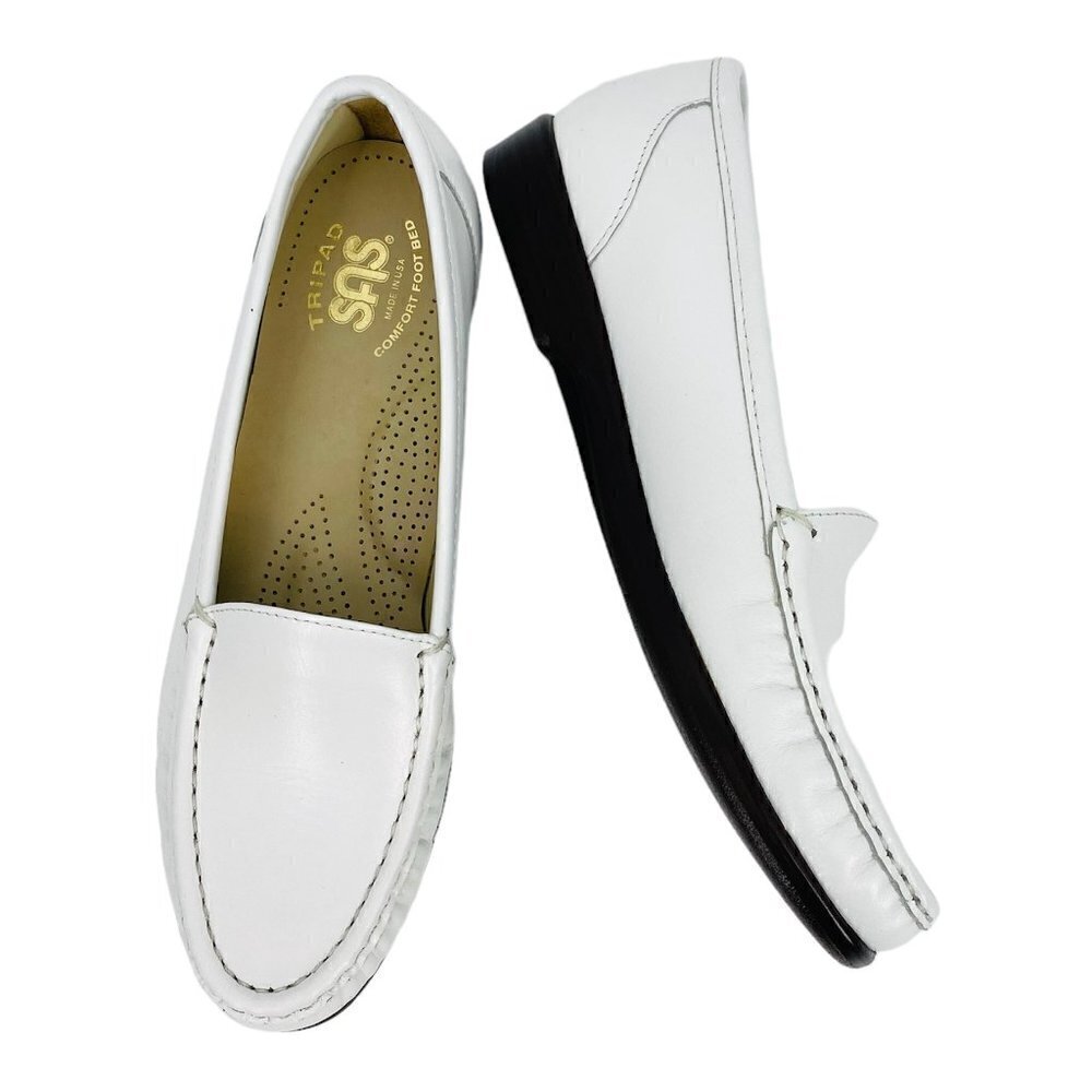 SAS Leather Moccasin White Slip On Loafers SZ 7 NWOT